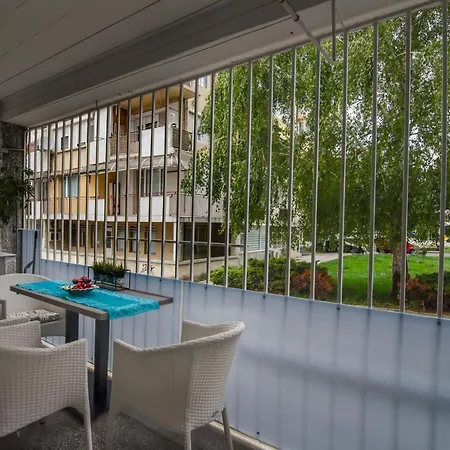 Flat In Nesebar. Two Minutes Away From The Beach. * נסבר